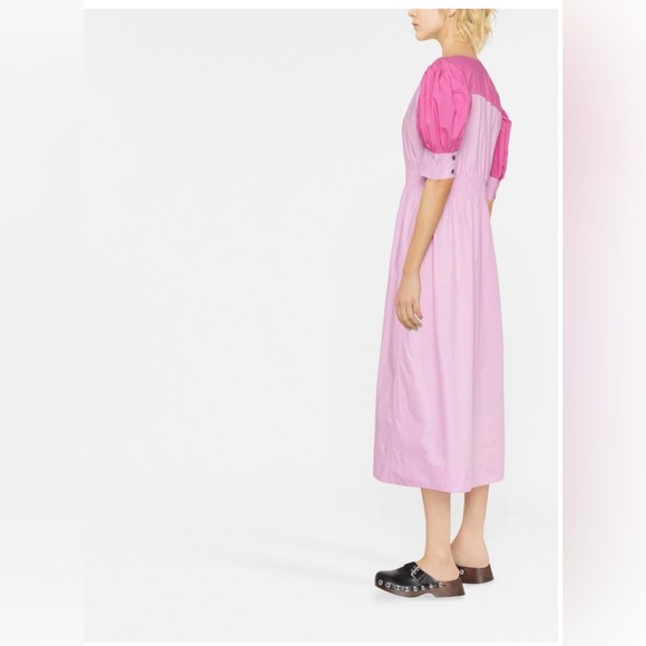 Ganni V-neck puff shoulder color block midi dress in Phlox pink. - Picture 4 of 12